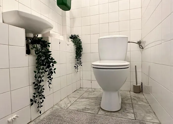 Apartment, Central, 2 Min To U4 Margaretenguertel