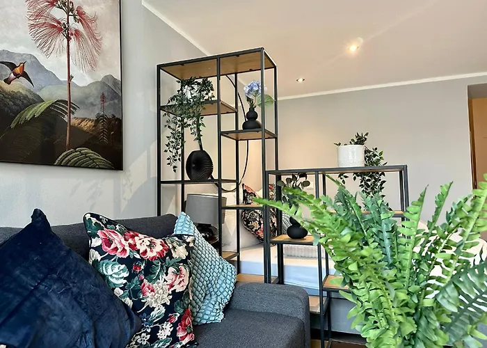 Apartment, Central, 2 Min To U4 Margaretenguertel * Vídeň