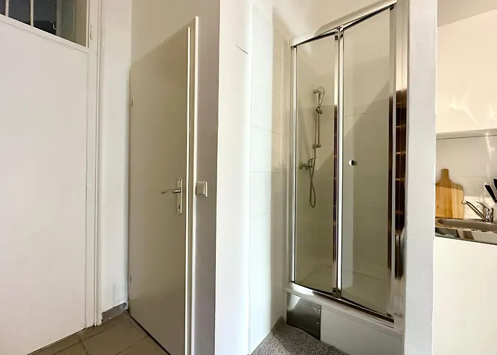 Apartment, Central, 2 Min To U4 Margaretenguertel